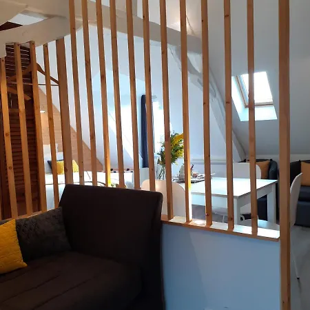 Charmes En Le Charme Authentique Bed & Breakfast Montlucon