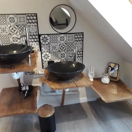 Couette-café Charmes En Le Charme Authentique